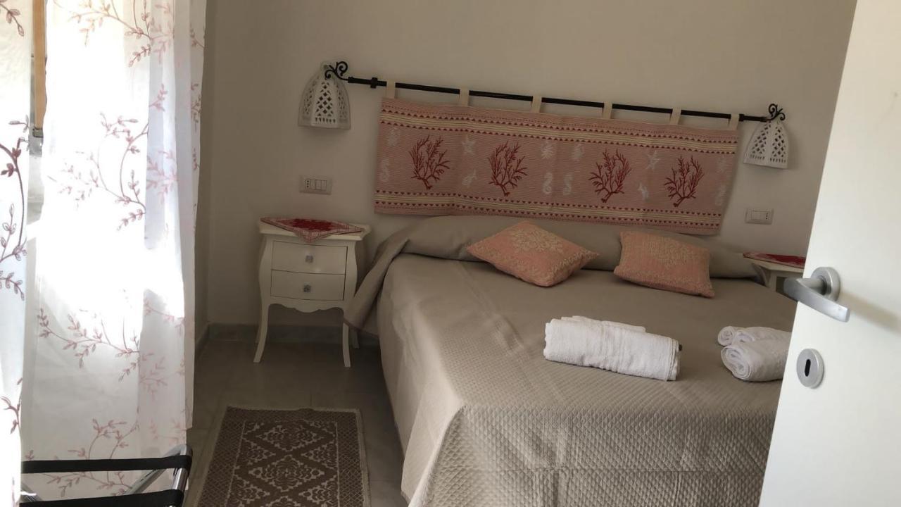 Cagliari Central Rooms With Port View Exterior foto