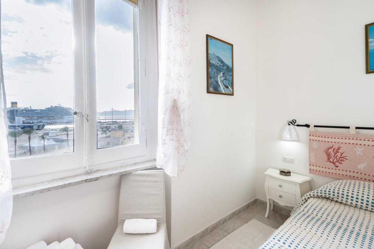 Cagliari Central Rooms With Port View Exterior foto