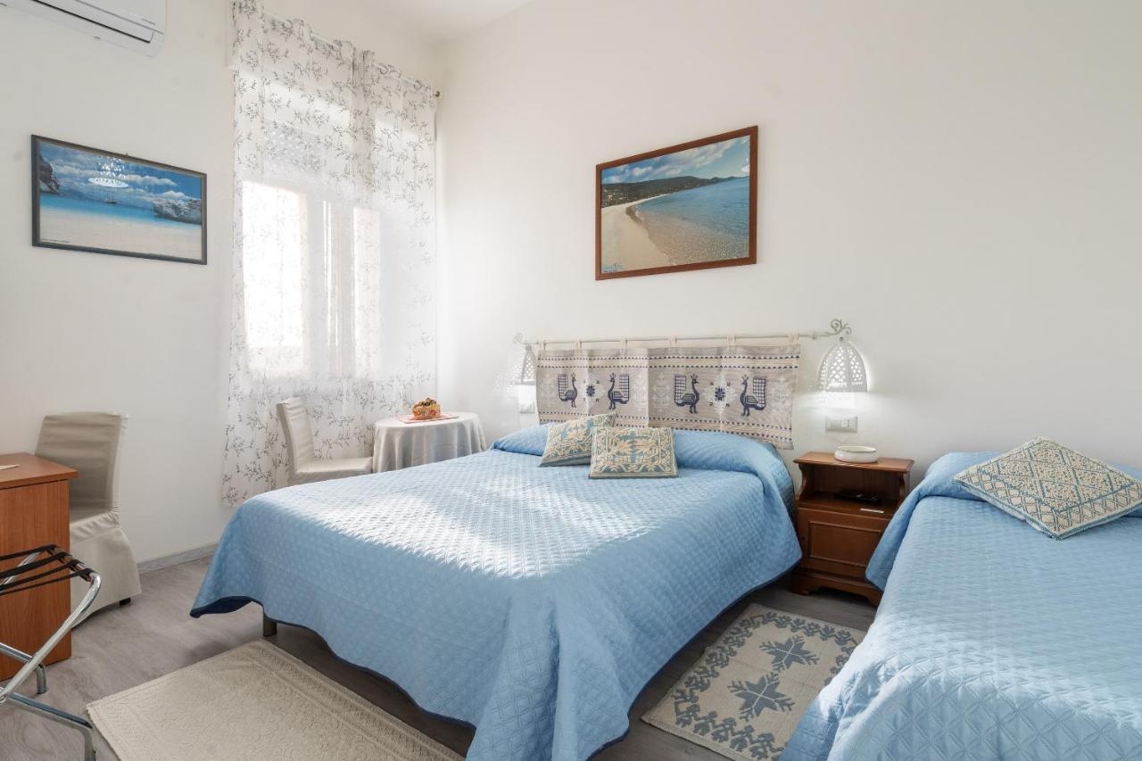 Cagliari Central Rooms With Port View Exterior foto